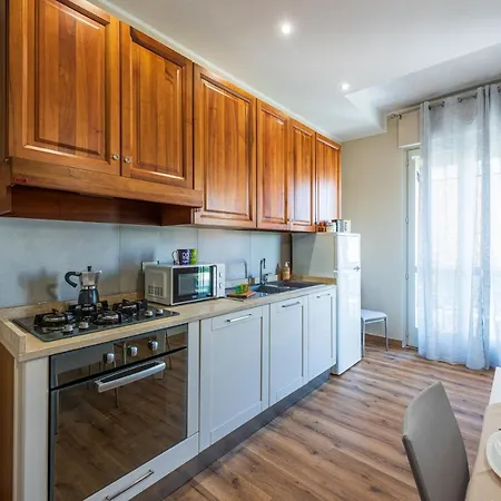 Apartment La Puntina Central Alba (Piedmont)